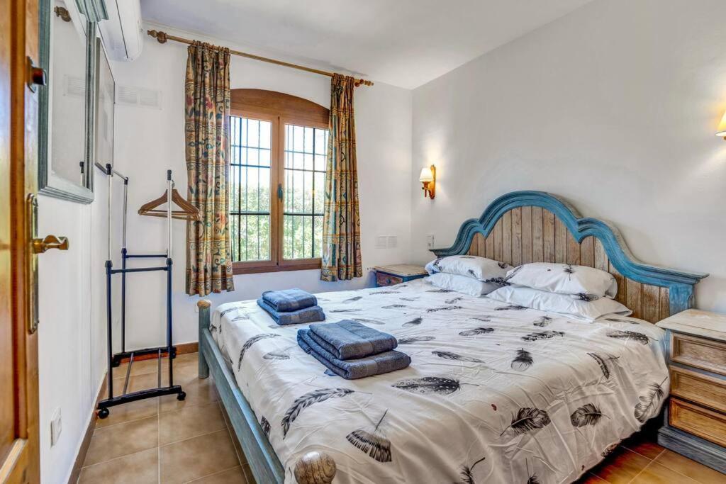 La Isla Casa Barnaby Villa Platja de Larenal ภายนอก รูปภาพ