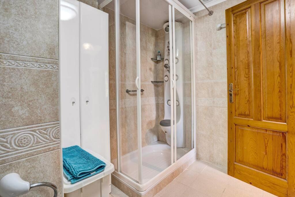 La Isla Casa Barnaby Villa Platja de Larenal ภายนอก รูปภาพ