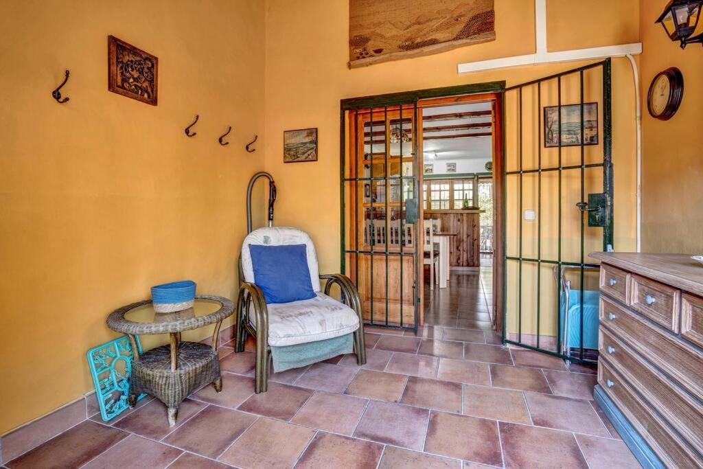 La Isla Casa Barnaby Villa Platja de Larenal ภายนอก รูปภาพ