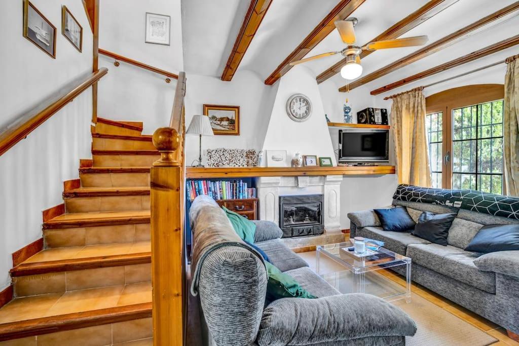 La Isla Casa Barnaby Villa Platja de Larenal ภายนอก รูปภาพ