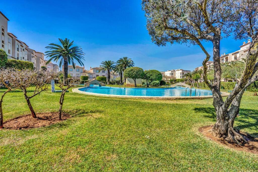 La Isla Casa Barnaby Villa Platja de Larenal ภายนอก รูปภาพ